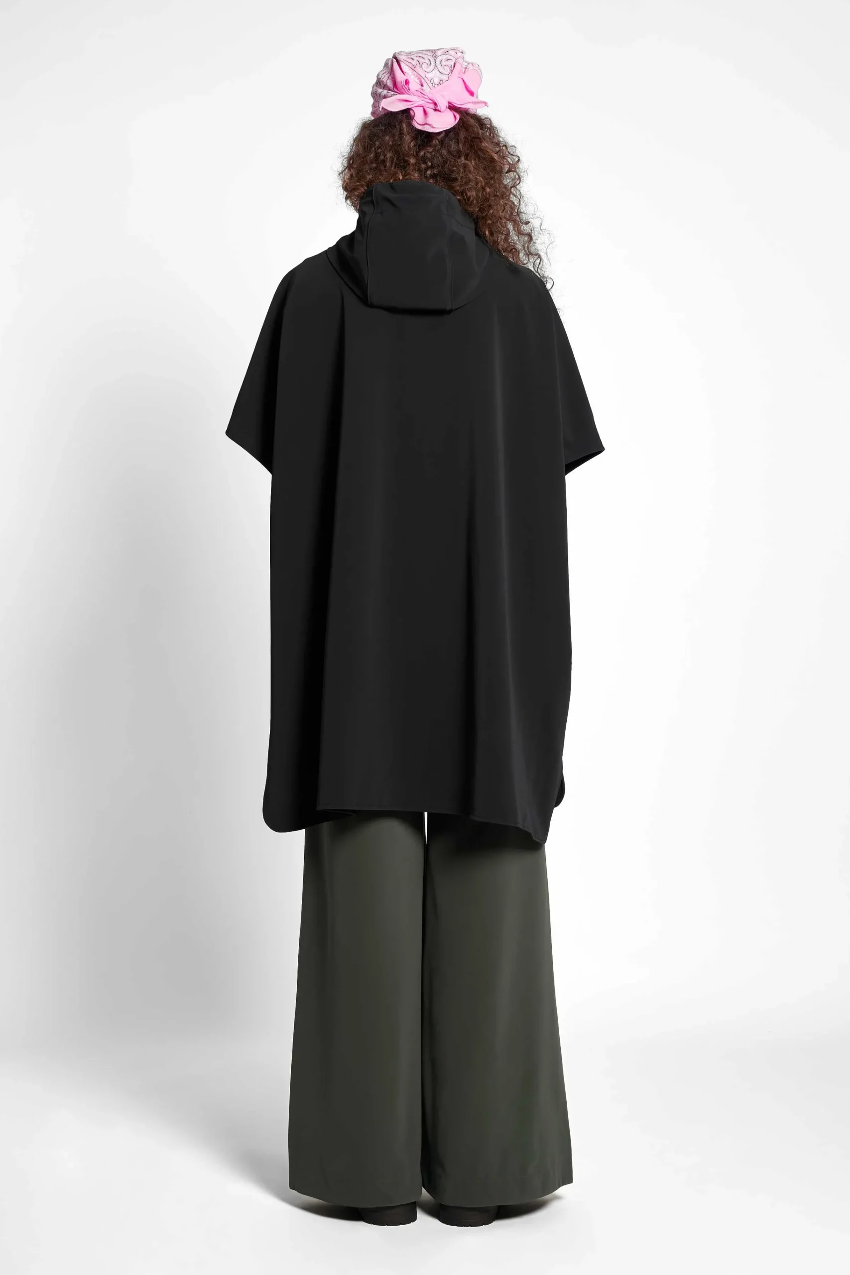 STUTTERHEIM Kvinners Salg<Lomma Matte Poncho
